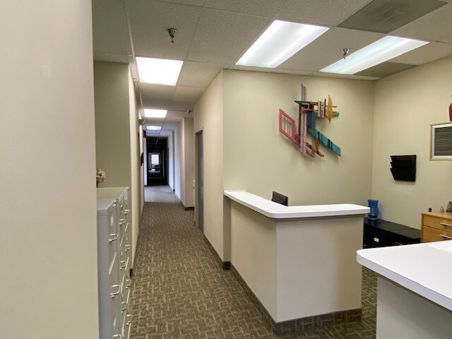 More Photos Of 10501-10553 Battleview Pky, Manassas Light Distribution For Lease