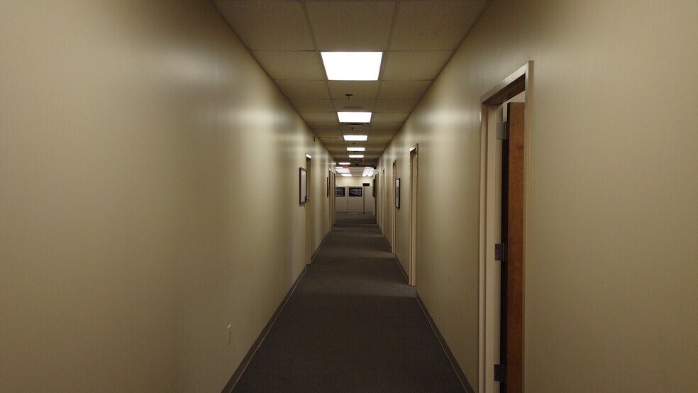 More Photos Of 5 Corporate Ridge Pkwy, Columbus Office For Lease