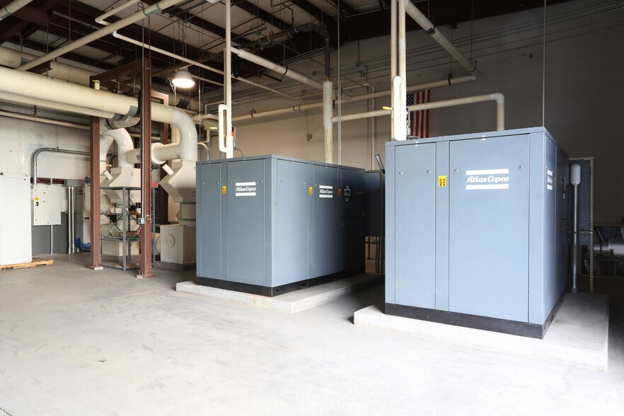 More Photos Of 2600 Manitou Rd, Rochester Research And Development For Lease