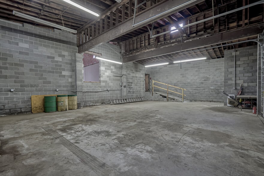 More Photos Of 457 Violet Ave, Poughkeepsie General Retail For Sale