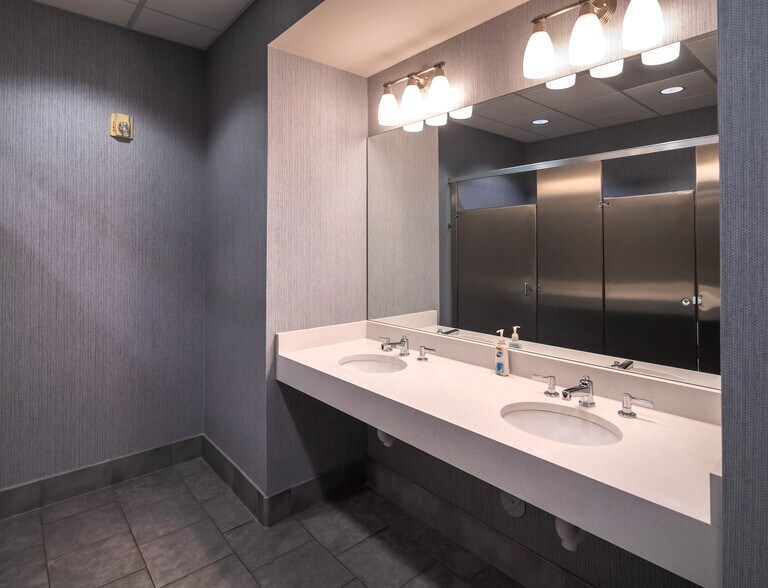 More Photos Of 5000 Valleystone Dr, Cary Office Residential For Lease