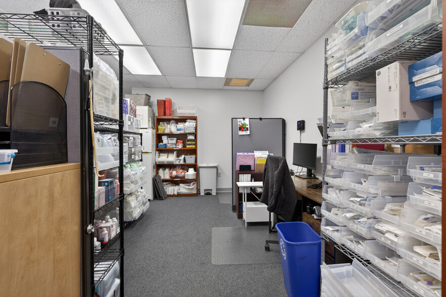 More Photos Of 330 Borthwick Ave, Portsmouth Medical For Sale
