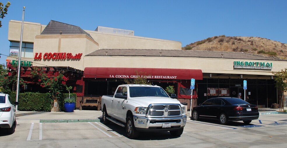 More Photos Of 28070-28124 Bouquet Canyon Rd, Santa Clarita Unknown For Lease