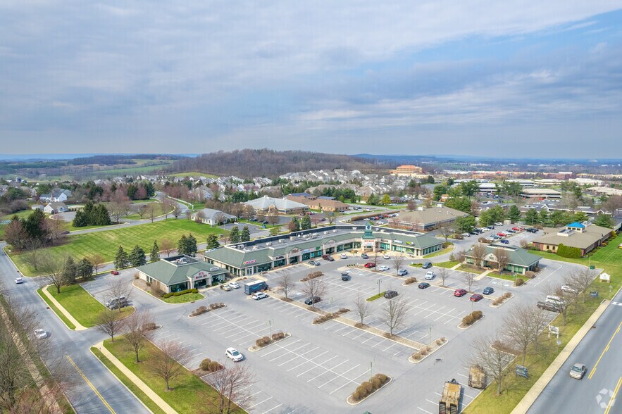 More Photos Of 72-98 Commerce Dr, Wyomissing General Retail For Sale