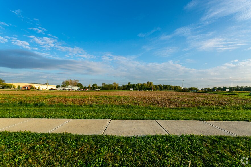 More Photos Of W 176th St, Westfield Land For Lease