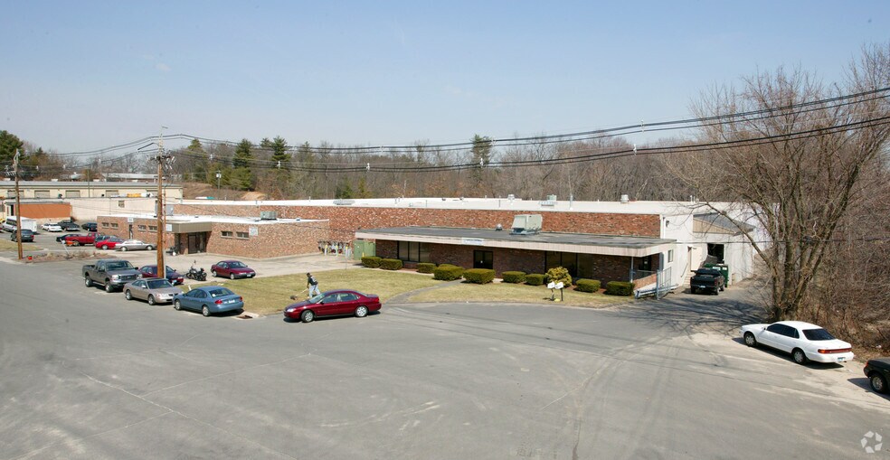 More Photos Of 95 Wooster Ct, Bristol Warehouse For Lease