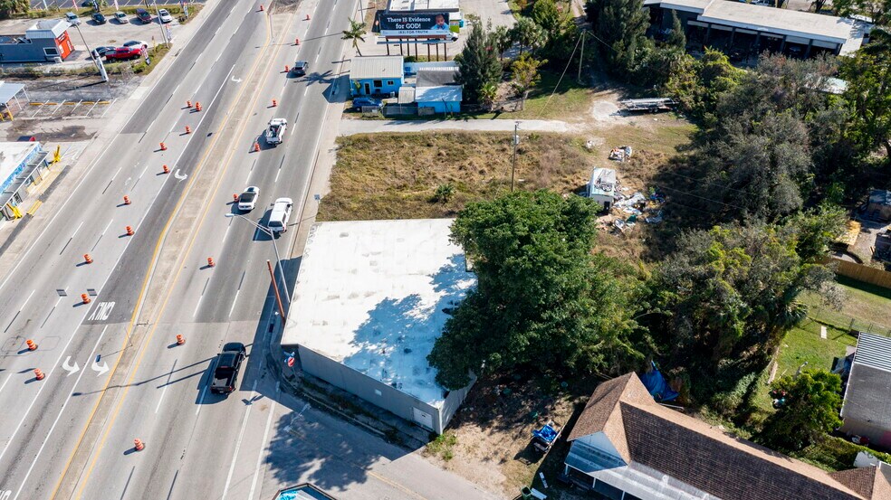 More Photos Of , North Fort Myers General Retail For Sale