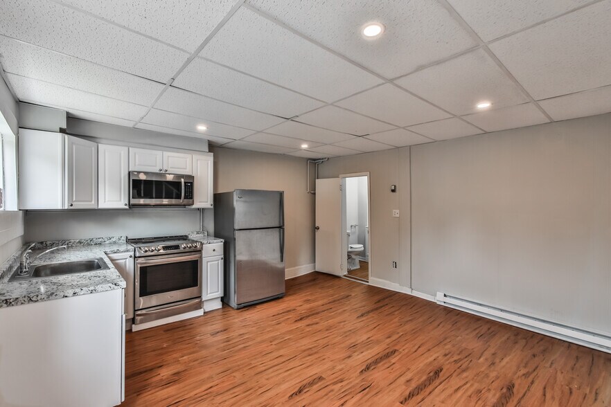 More Photos Of 403 Washington Ave, Sellersville Apartments For Sale