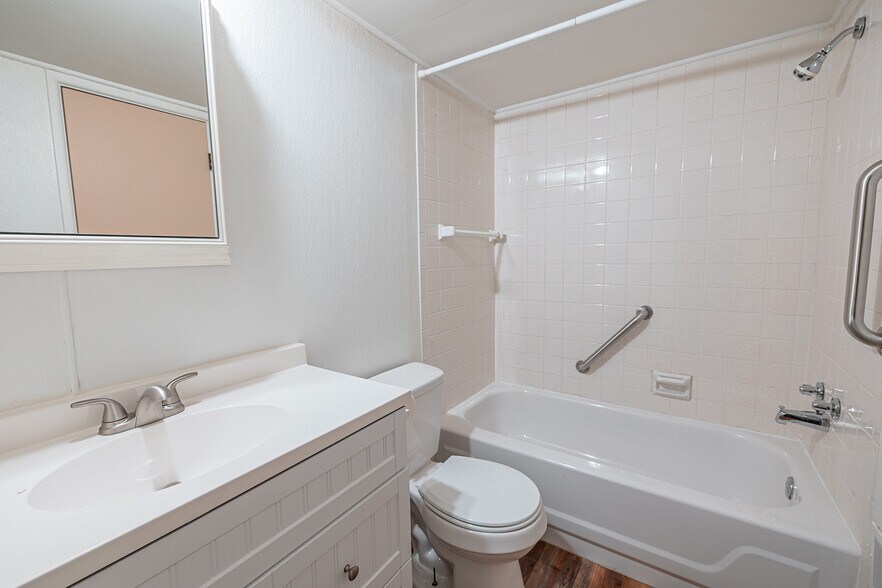 More Photos Of 545 Goucher St, Johnstown Apartments For Sale