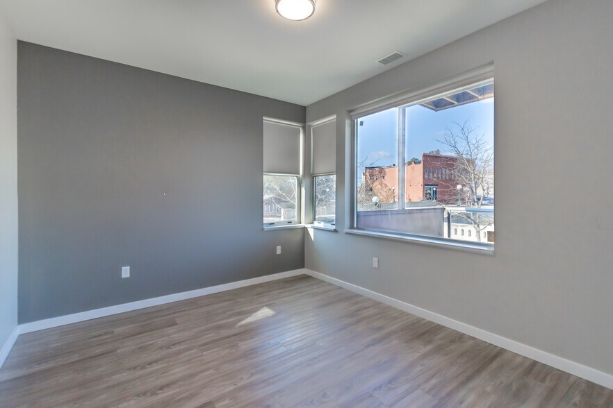 More Photos Of 119 E Lake Ave, Plymouth Apartments For Sale