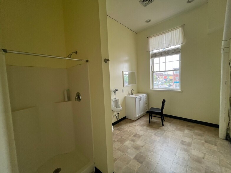 More Photos Of , Chester Unknown For Sale