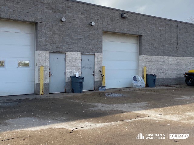 More Photos Of 601 Towpath Rd, Broadview Heights Warehouse For Lease