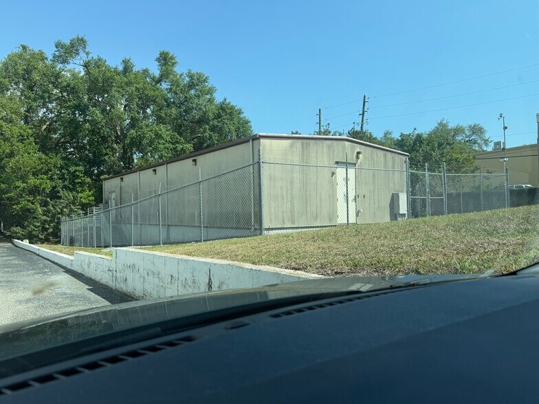 More Photos Of 31515 U.S. Highway 19 N, Palm Harbor Freestanding For Sale