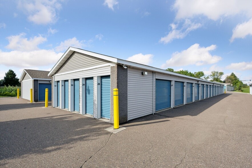 More Photos Of 4011 Maciver Ave NE, Saint Michael Self Storage For Sale