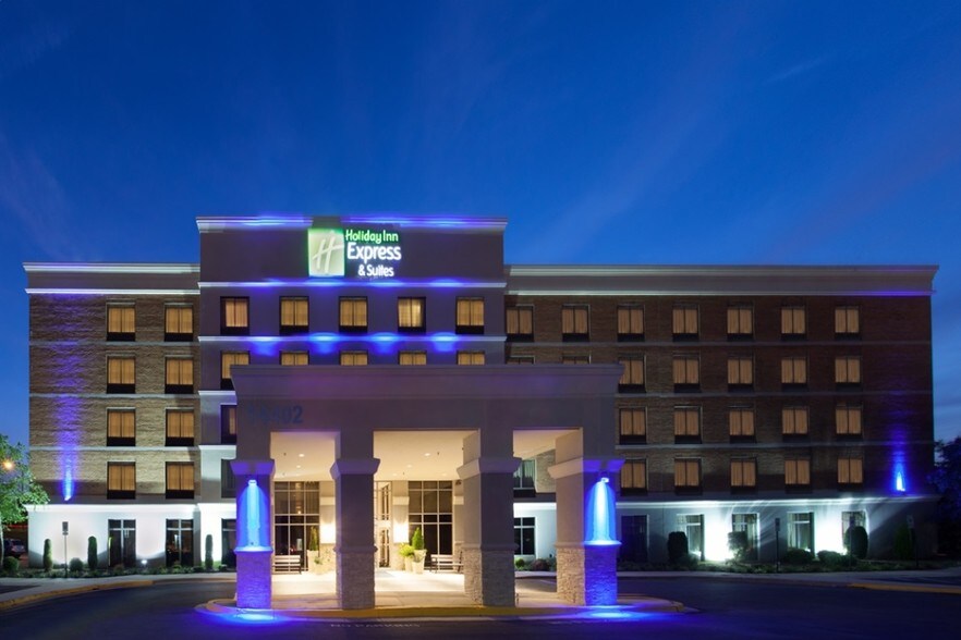 More Photos Of 14402 Laurel Pl, Laurel Hotel For Sale