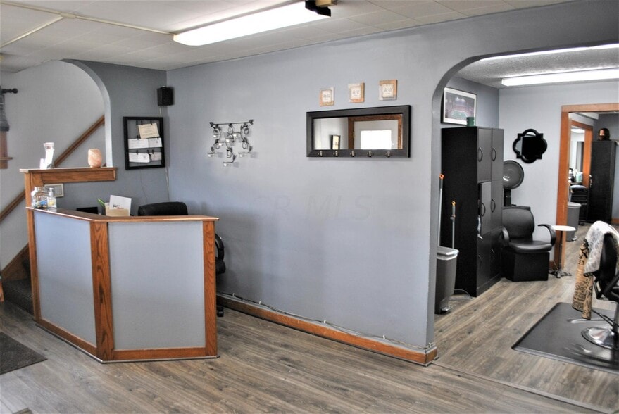 More Photos Of 5424 W Broad St, Columbus Storefront Retail Residential For Lease