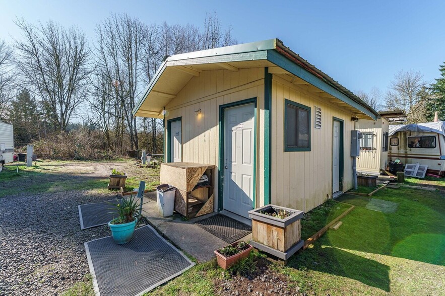 More Photos Of 21021 Old Highway 99 SW, Centralia Manufactured Housing Mobile Home Park For Sale