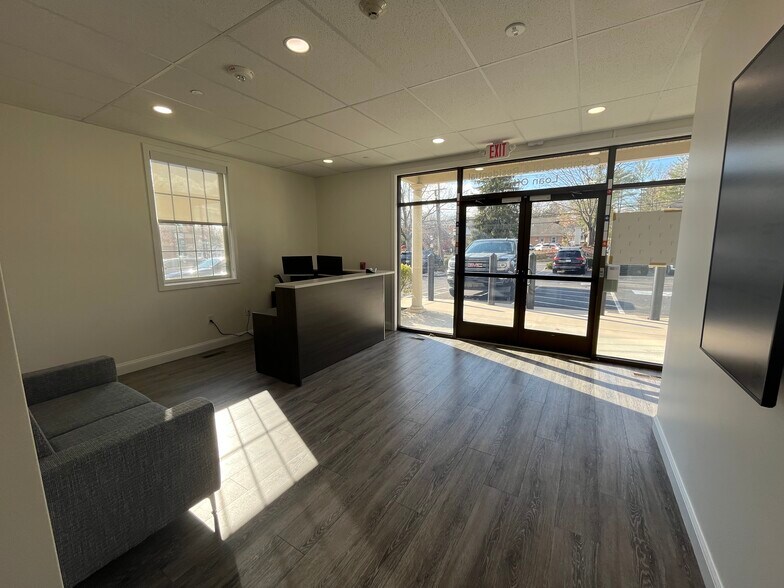 More Photos Of 325 S Main St, Doylestown Storefront Retail Office For Sale