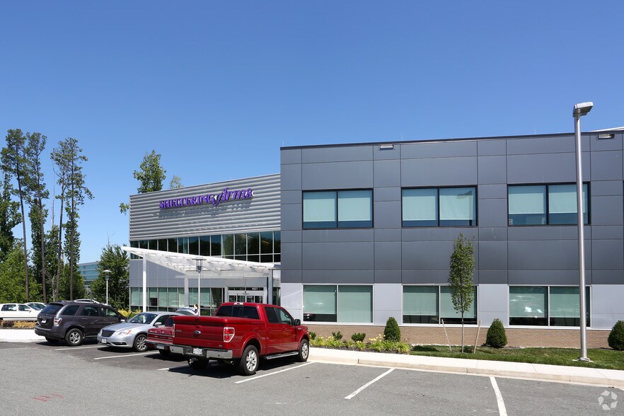 More Photos Of 6627 W Broad St, Richmond Office For Lease