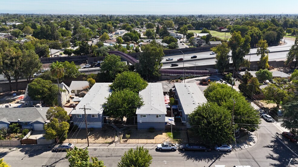 More Photos Of 6221-6225 39th St, Sacramento Apartments For Sale