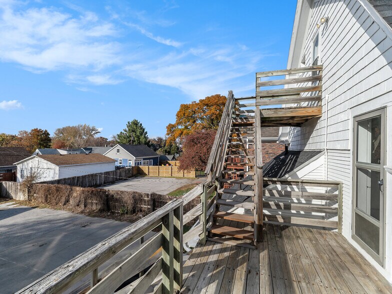 More Photos Of 1618 S 32nd Ave, Omaha Apartments For Sale