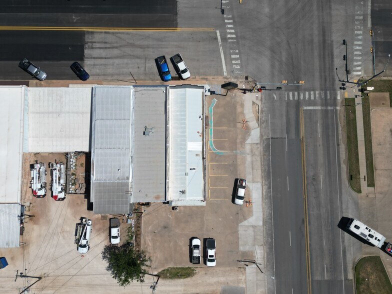 More Photos Of 103 Main st, Bronte General Retail For Sale