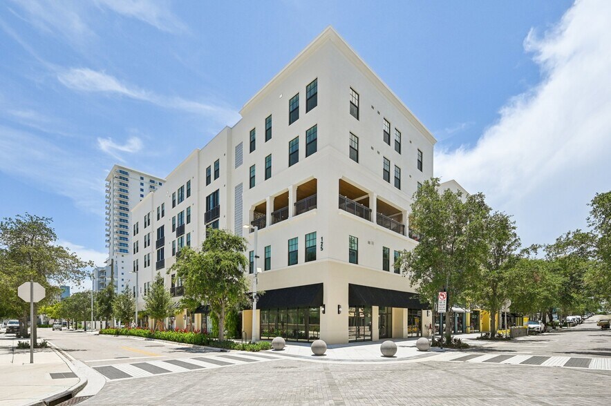 Primary Photo Of 125 Quadrille Plaza Dr, West Palm Beach Apartments For Lease