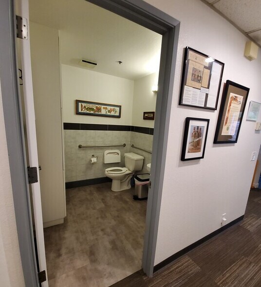 More Photos Of 1551 Bishop St, San Luis Obispo Medical For Sale