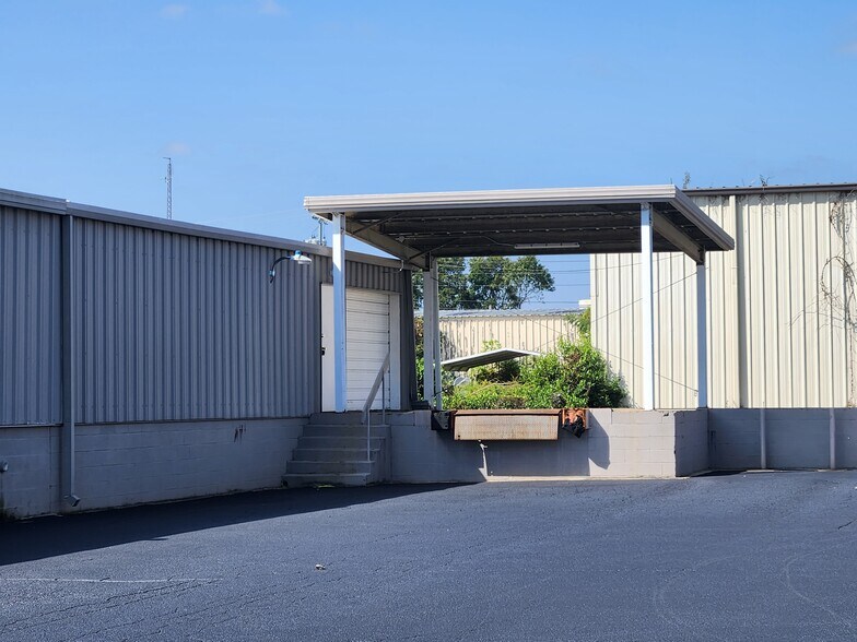 More Photos Of 3225 Highway 31 S, Decatur Industrial For Lease
