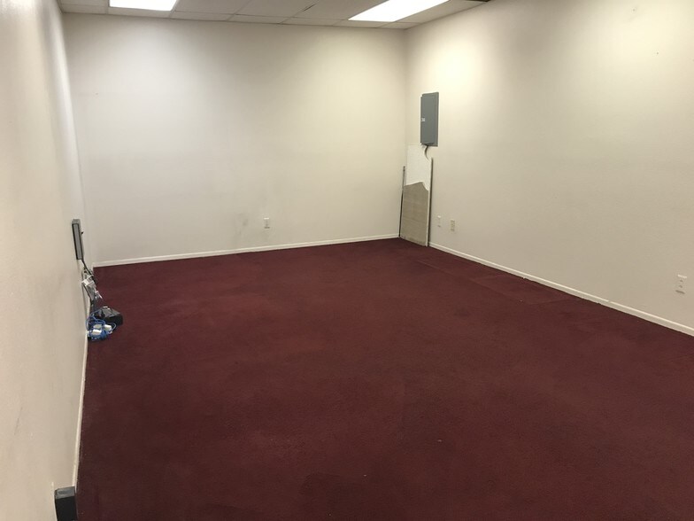 More Photos Of 23555 Golden Springs Dr, Diamond Bar Office For Sale