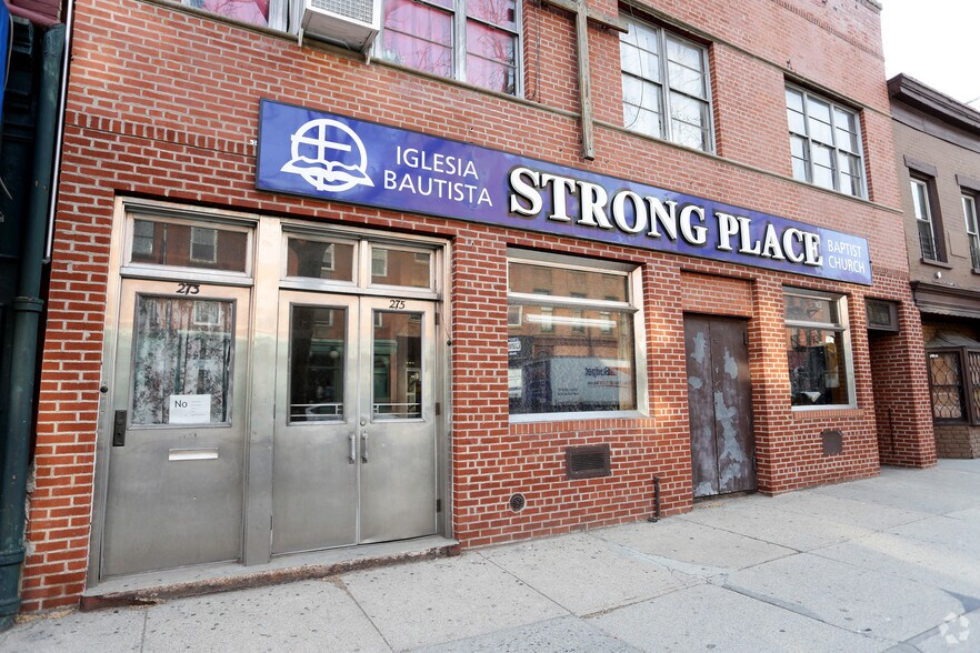 More Photos Of 273 Court St, Brooklyn Office For Sale