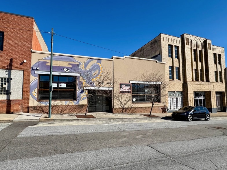 Primary Photo Of 186 Coxe Ave, Asheville Showroom For Sale