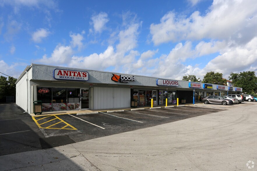 More Photos Of 2118-2138 Okeechobee Blvd, West Palm Beach Unknown For Lease