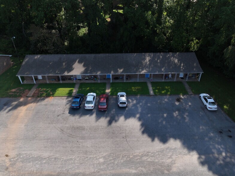 More Photos Of 100 S Kirkland Ave, Elkin Apartments For Sale