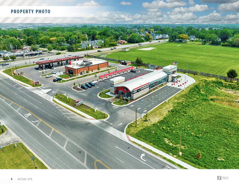 More Photos Of 2101 N Gary Ave, Wheaton General Retail For Sale