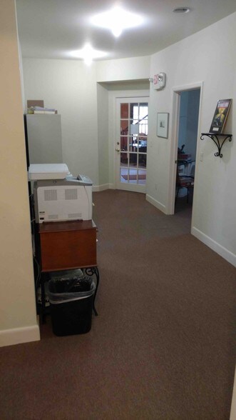 More Photos Of 104 Smith Ave, Mount Kisco Office For Lease