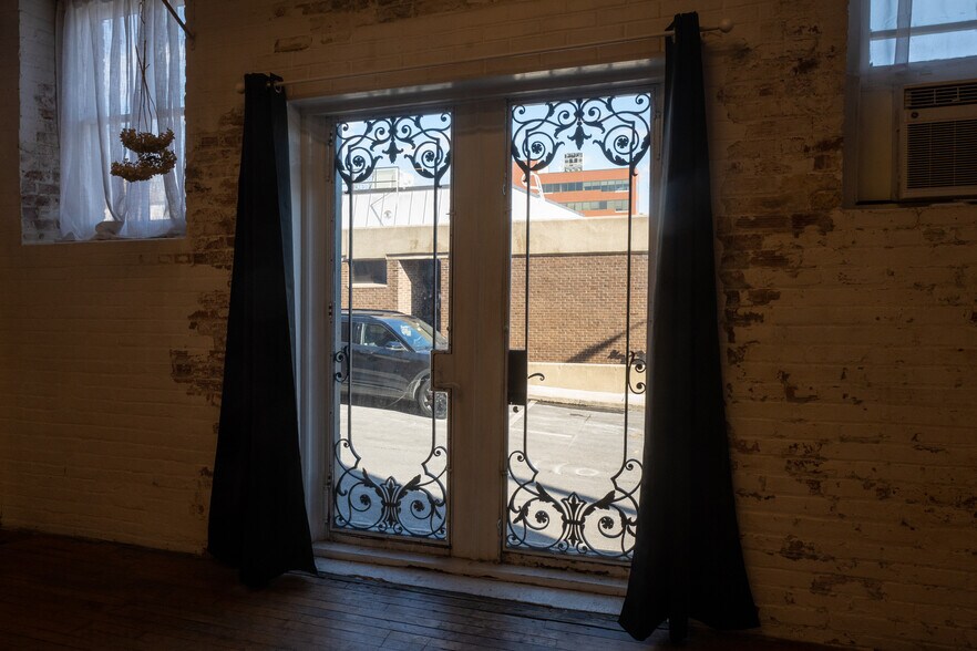 More Photos Of 230-234 Ferry St, Easton Loft Creative Space For Sale