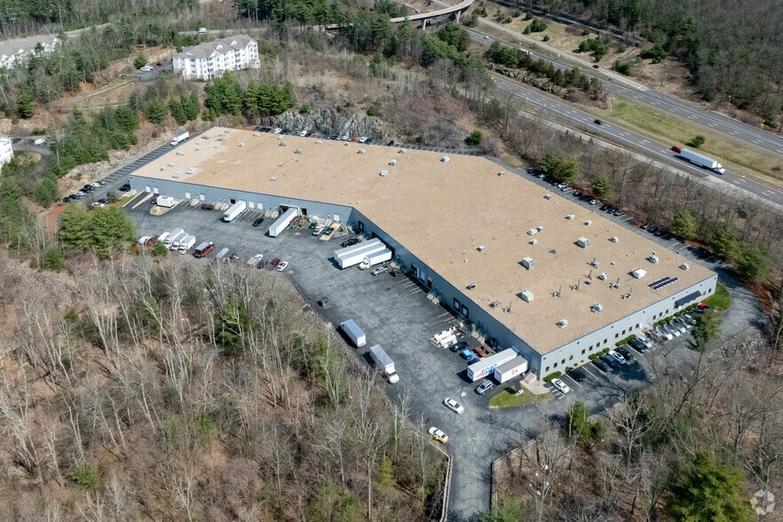 More Photos Of 153 Northboro Rd, Southborough Light Distribution For Lease