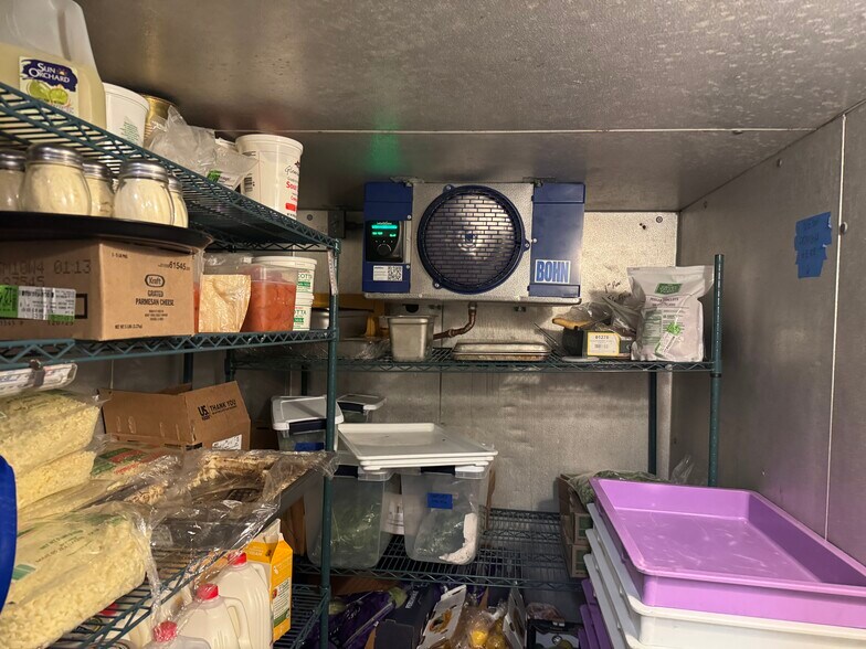 More Photos Of 16 Saint Lawrence Ave, Reno Freestanding For Lease