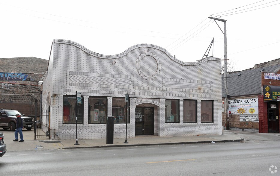 More Photos Of 2207 S California Ave, Chicago Storefront Retail Office For Lease
