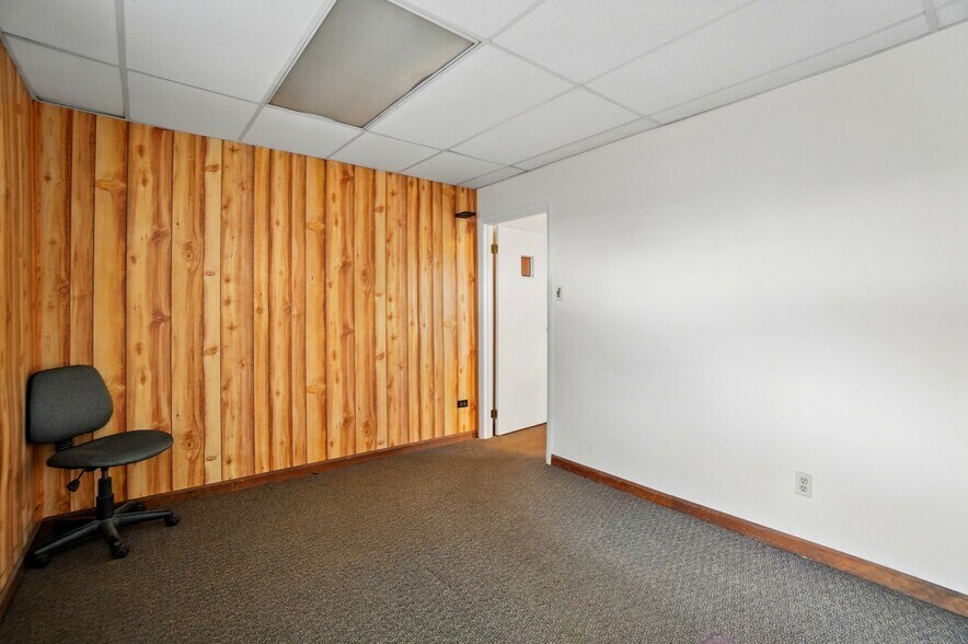 More Photos Of 2300 Ome Ave, Dayton Warehouse For Sale