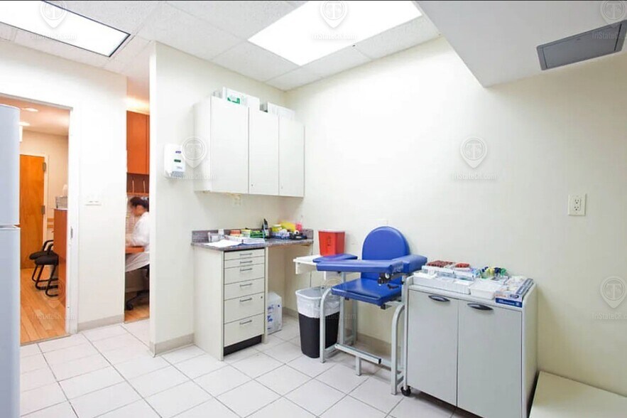 More Photos Of 161 Madison Ave, New York Medical For Lease
