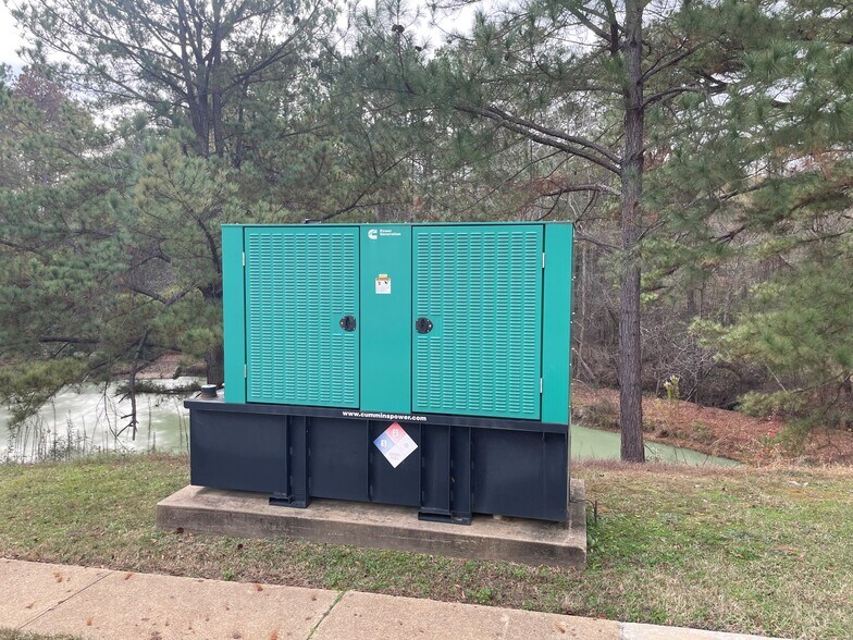 More Photos Of 9846 State Highway 31 E, Tyler Medical For Sale