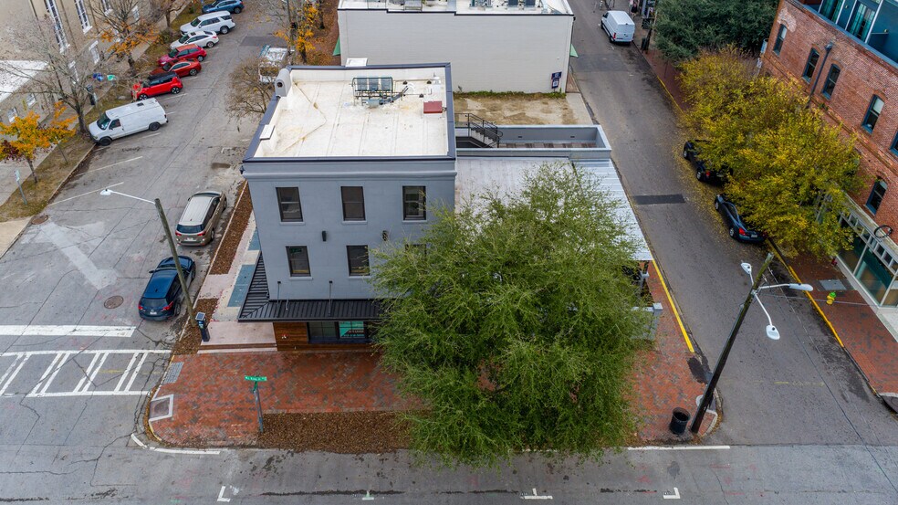 More Photos Of 30-32 Martin Luther King Jr Blvd, Savannah Restaurant For Lease