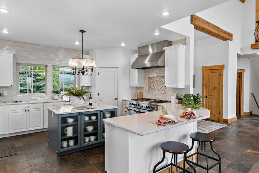 More Photos Of 5446 N 16 Hwy, Eagle Winery Vineyard For Sale