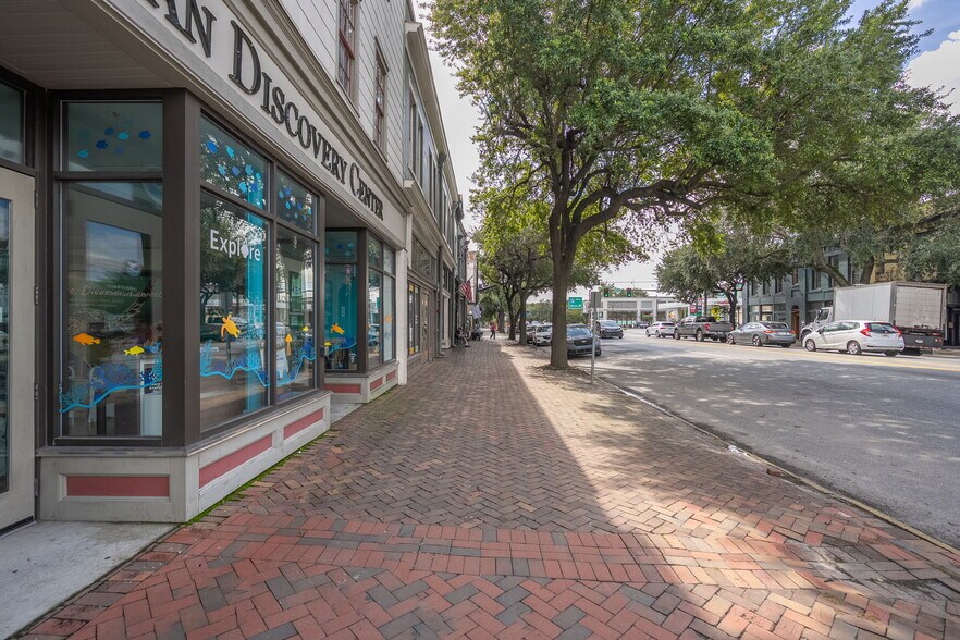 More Photos Of 340-352 Martin Luther King Jr Blvd, Savannah Office For Lease