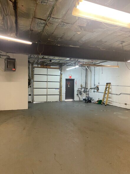 More Photos Of 1275 Bloomfield Ave, Fairfield General Retail For Lease