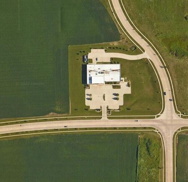 Primary Photo Of 1002 Interstate Dr, Champaign Medical For Lease