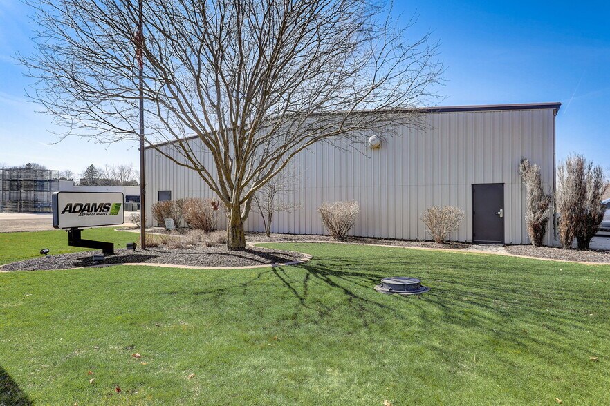 Primary Photo Of 201 Grell Ln, Johnson Creek Manufacturing For Sale