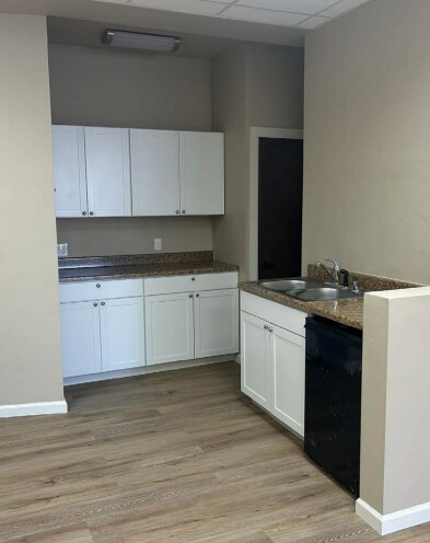 More Photos Of 122 Tulane Dr SE, Albuquerque Office For Lease